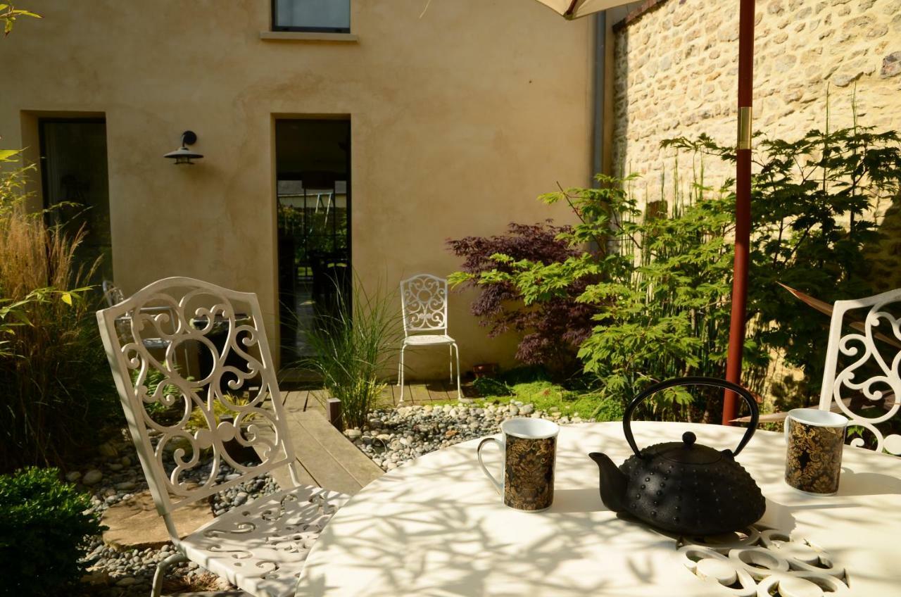 Le Petit Valhalla Bayeux Exteriör bild
