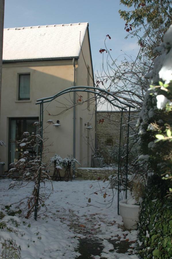 Le Petit Valhalla Bayeux Exteriör bild